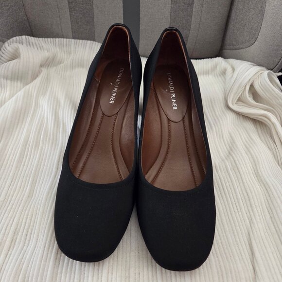 Donald Pliner Corin 8 Black Crepe Elastic Patent Leather Mirrored Block Heel - Picture 4 of 11